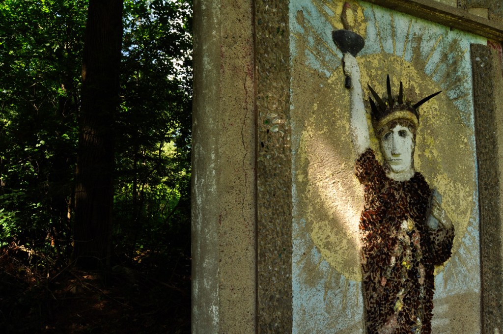 Statues of Liberty&nbsp;I