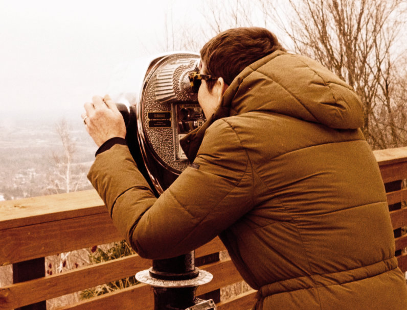 Five Recent Stereoviews